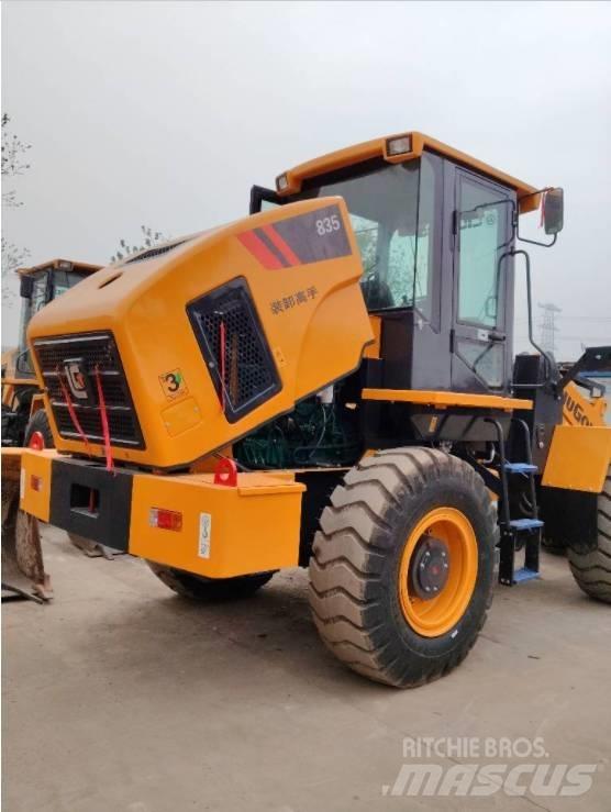 LiuGong 835 Chargeuse sur pneus