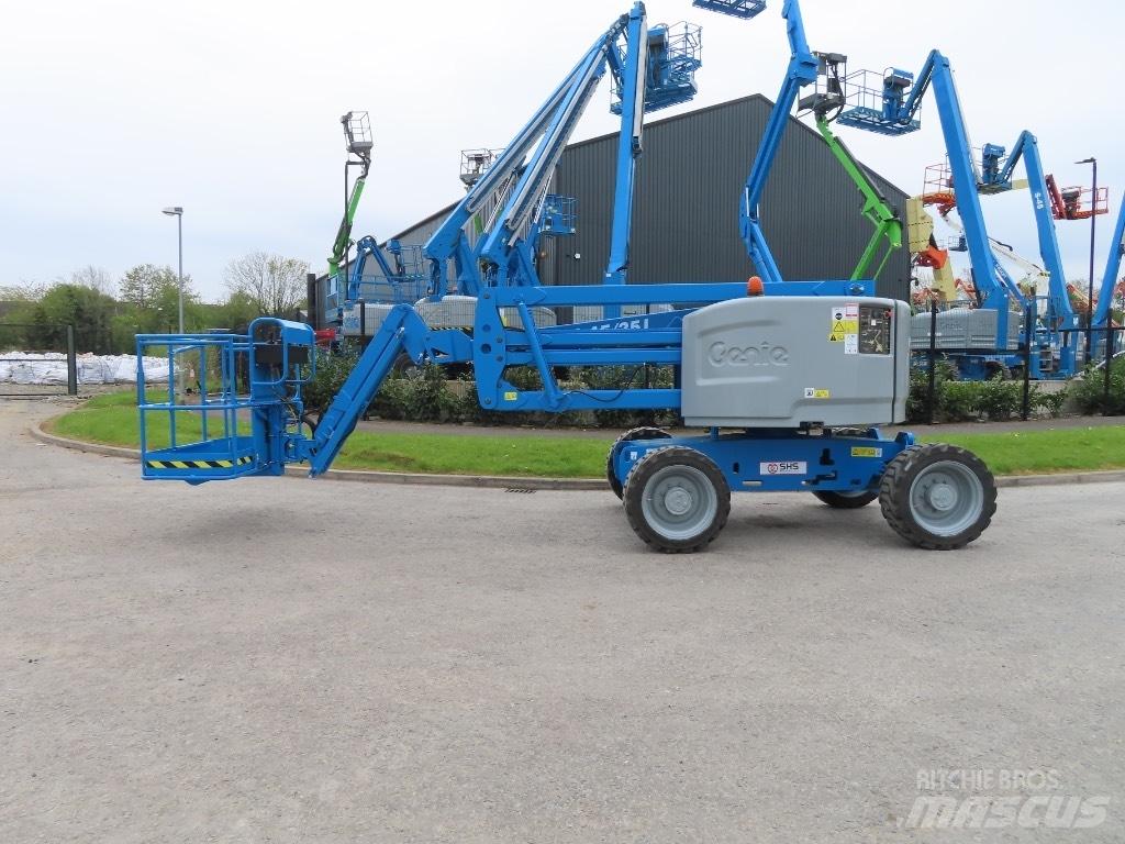 Genie Z 45/25 J Nacelles articulées