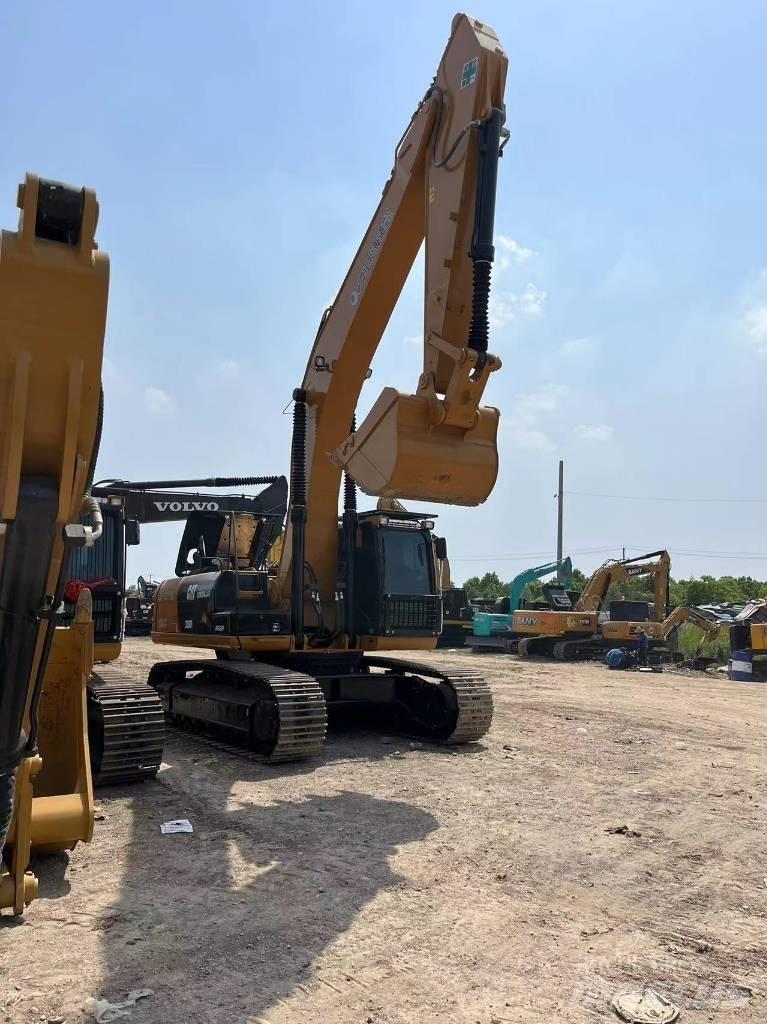 CAT 330D2 Pelle sur chenilles