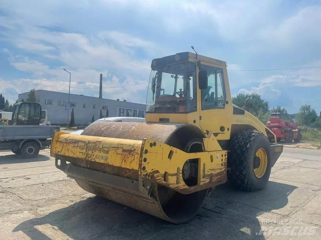 Bomag BW213 DH-4 Rouleaux monocylindre