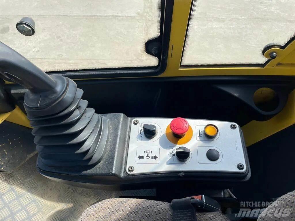 Bomag BW213 DH-4 Rouleaux monocylindre