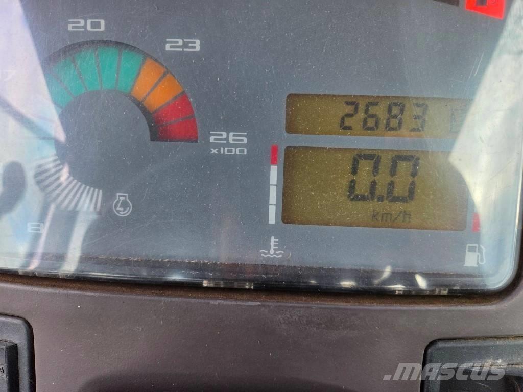 Renault Ares 710 RZ Tracteur