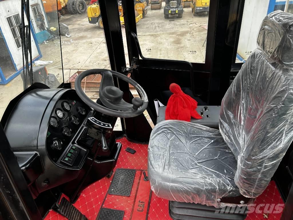 CAT 966H Chargeuse sur pneus