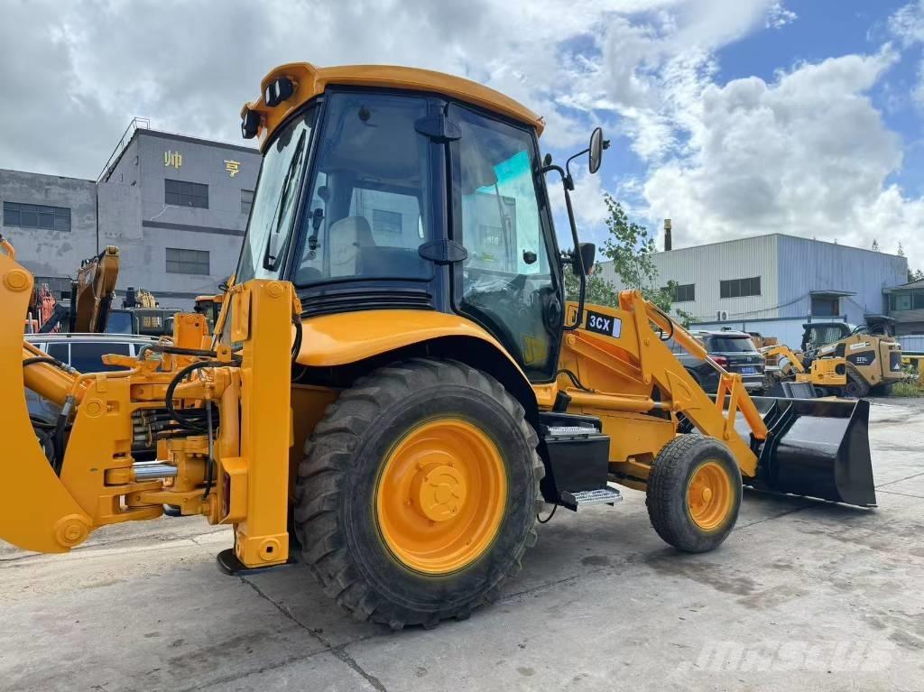 JCB 3CX Tractopelle