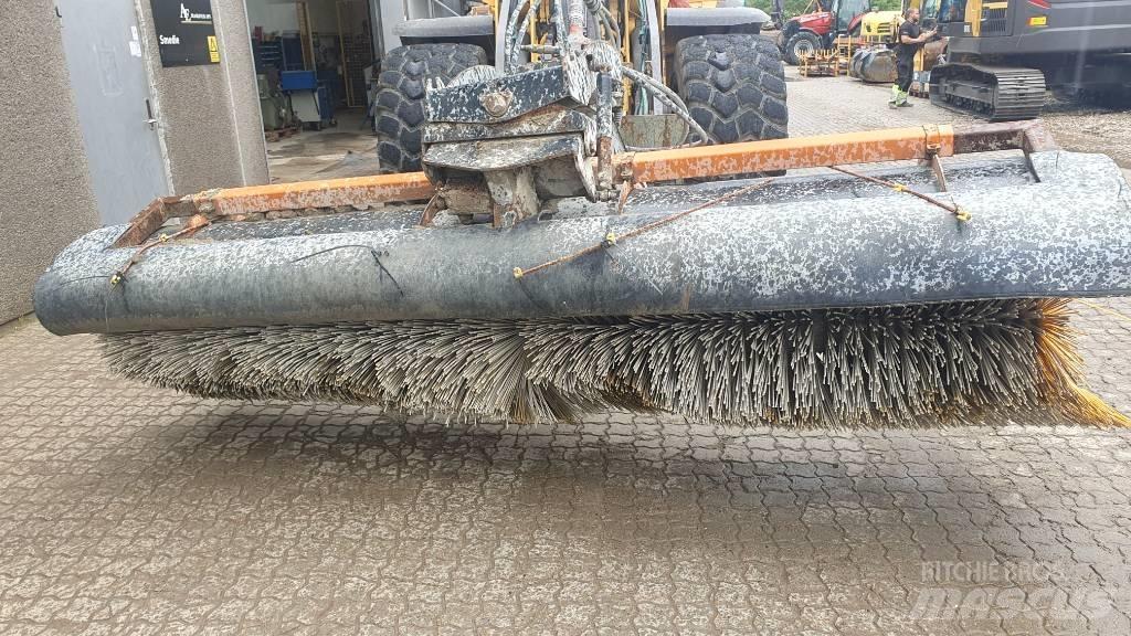  kost 335cm Autres équipements pour route et neige