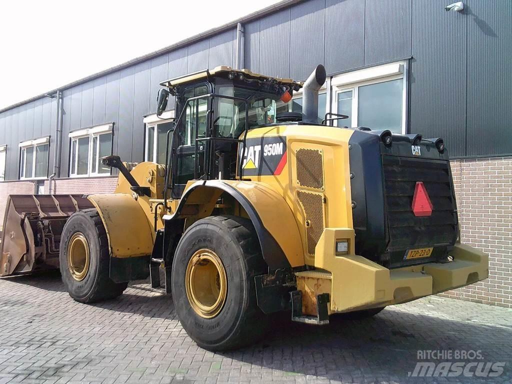 CAT 950M Chargeuse sur pneus