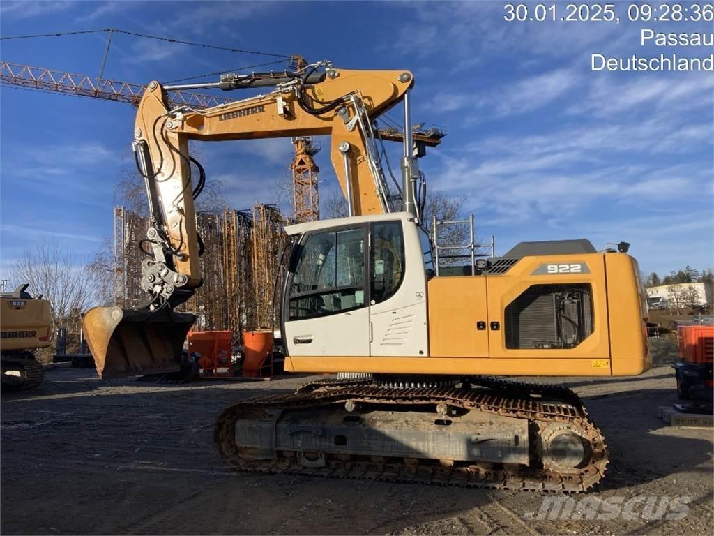 Liebherr R922 Pelle sur chenilles