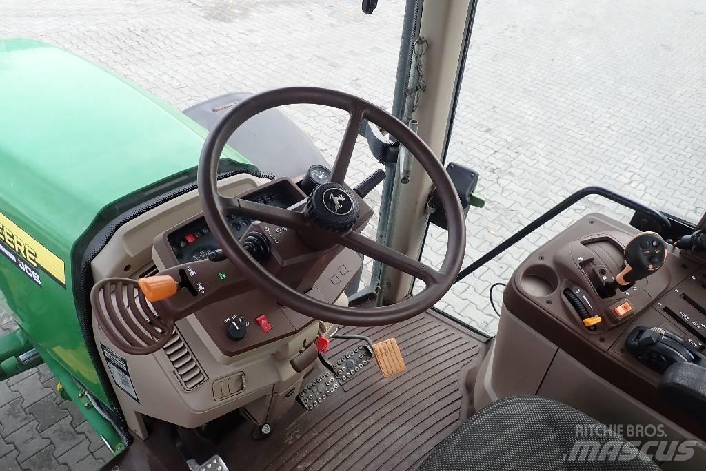 John Deere 6820 Tracteur