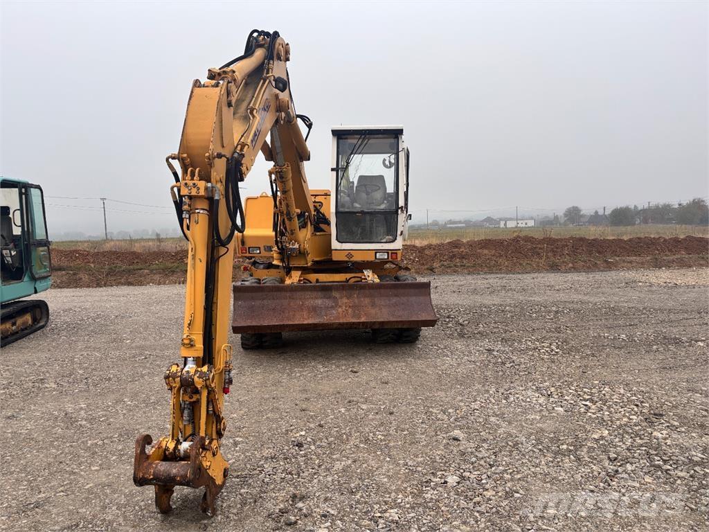 Liebherr A 310 B Construction - Autres