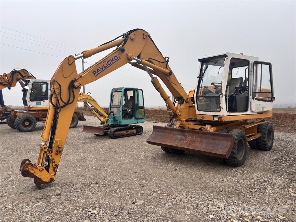 Liebherr A 310 B Construction - Autres