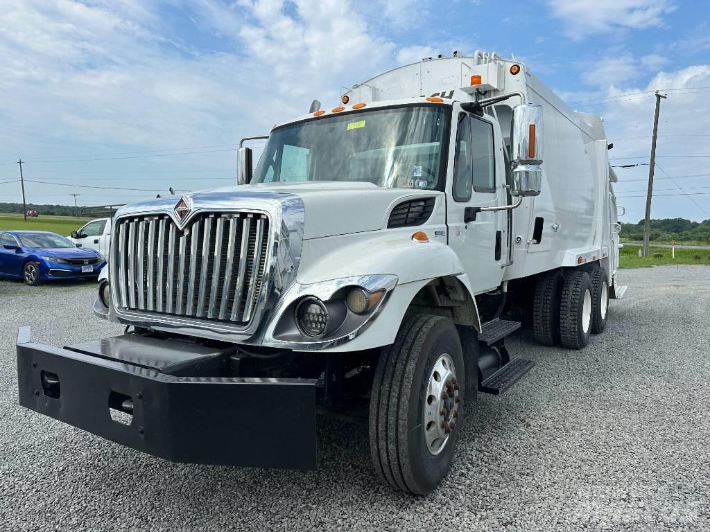 International 7400 Camion poubelle