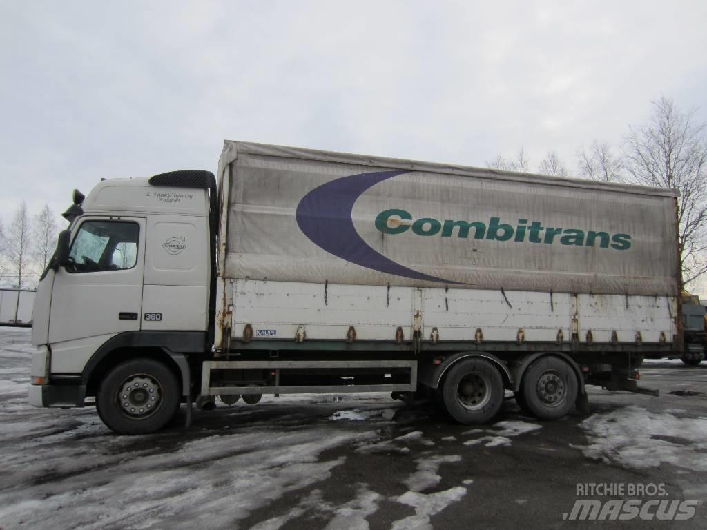 Volvo FH 12 6X2 4800 Camion à rideaux coulissants (PLSC)