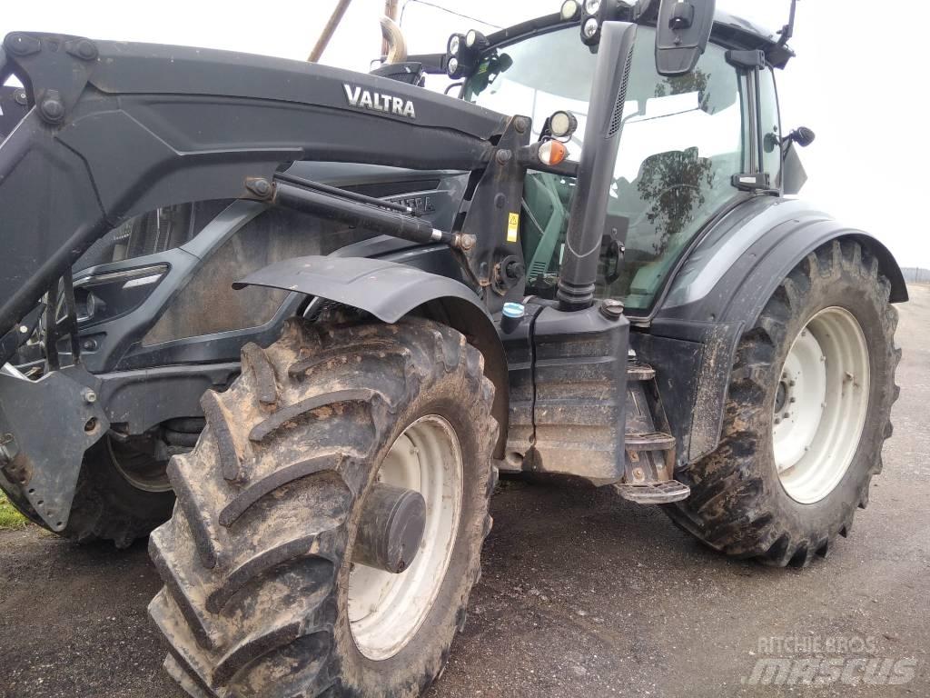 Valtra T 234 V Tracteur