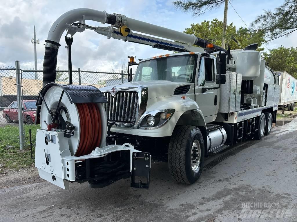 International 7500 Camion aspirateur, Hydrocureur
