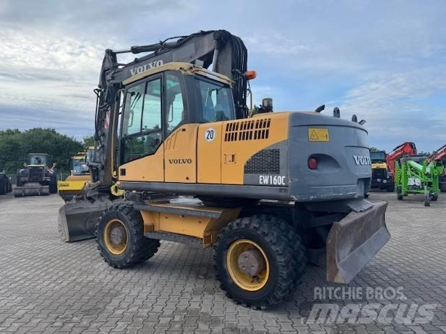 Volvo EW 160 C Pelle sur pneus