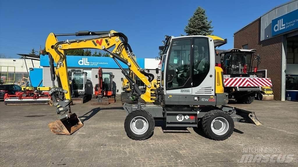 Wacker Neuson EW65 Pelle spéciale