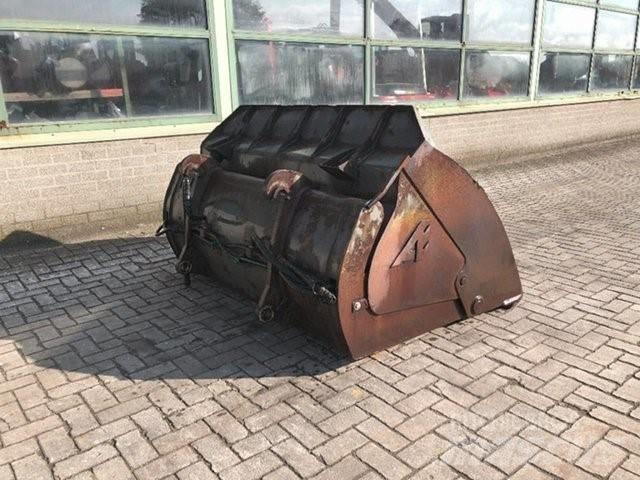 Volvo Overkipbak Godet