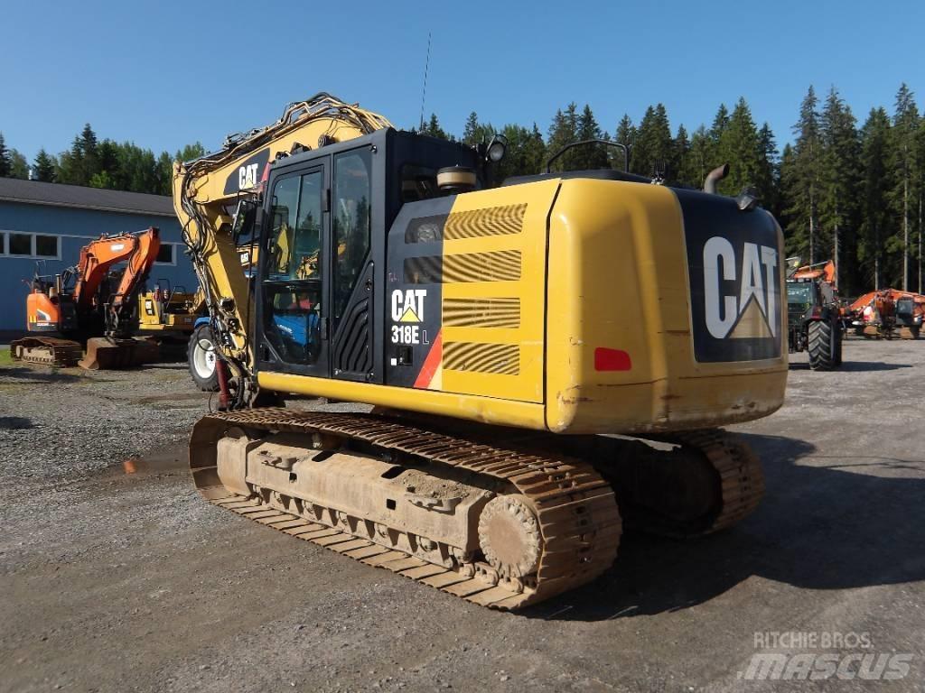CAT 318 E L Pelle sur chenilles