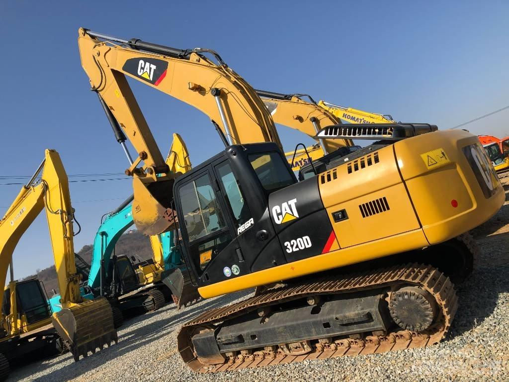 CAT 320 D Pelle sur chenilles