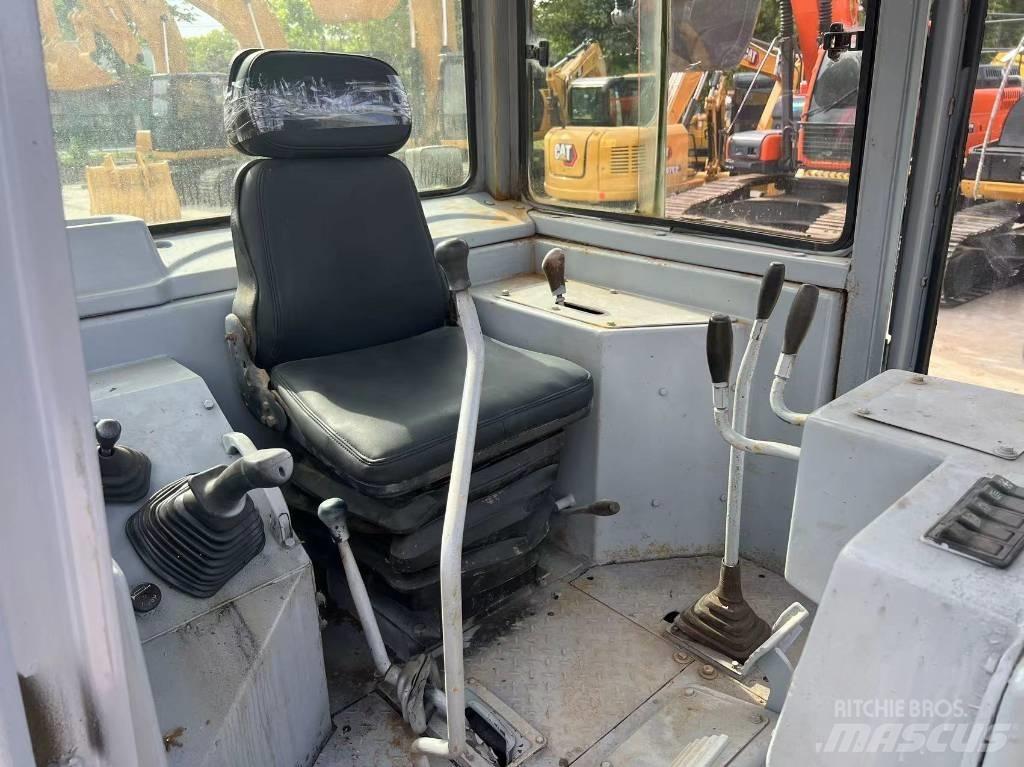 CAT D 6 G LGP II Bouteurs sur chenilles