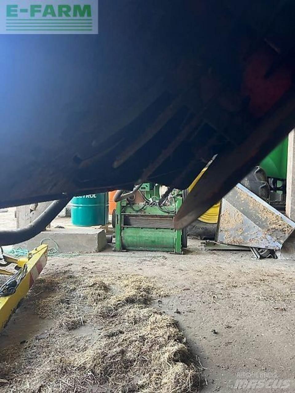 CLAAS tucano 470 Moissonneuse batteuse