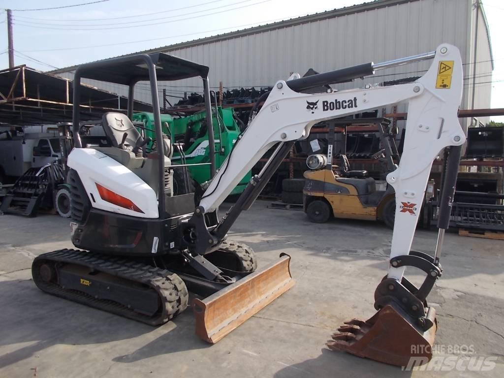 Bobcat E26GM Mini pelle < 7t