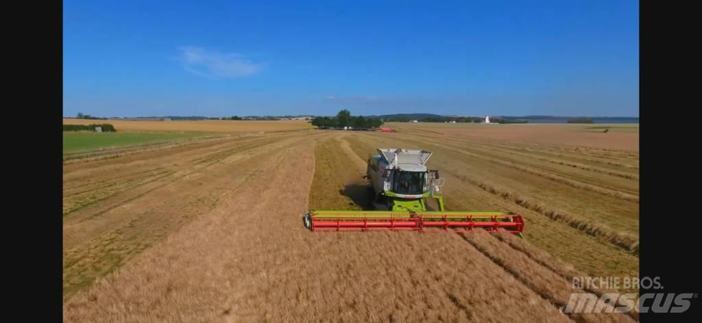 CLAAS Lexion 780 TT Moissonneuse batteuse