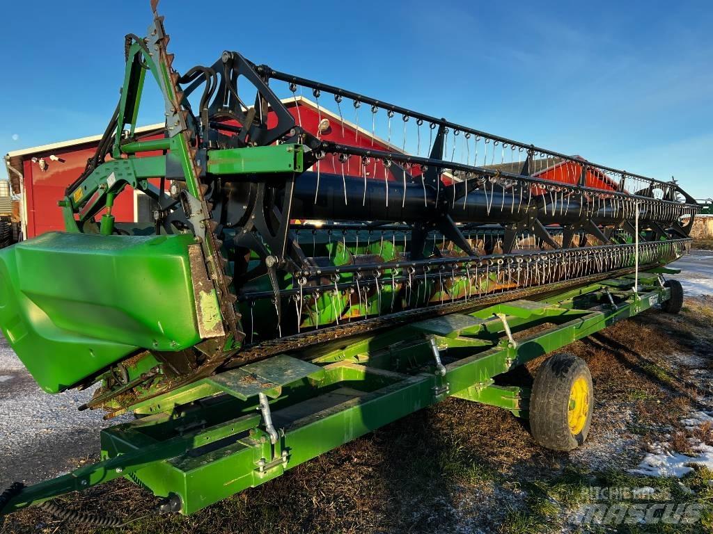 John Deere S 680 i Moissonneuse batteuse