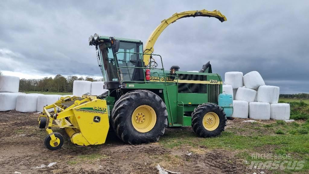 John Deere 6750 Ensileuse occasion