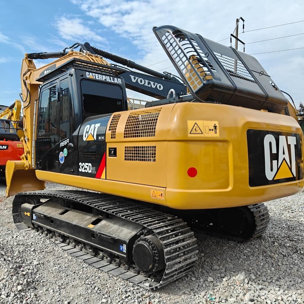 CAT 325 D L Pelle sur chenilles