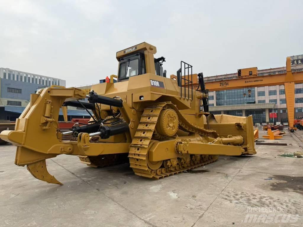 CAT D 10 R Bouteurs sur chenilles