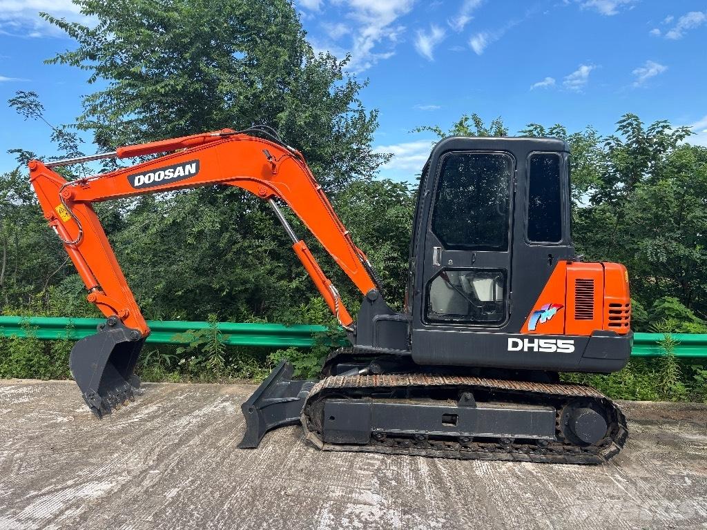 Doosan DH 55 Mini pelle < 7t