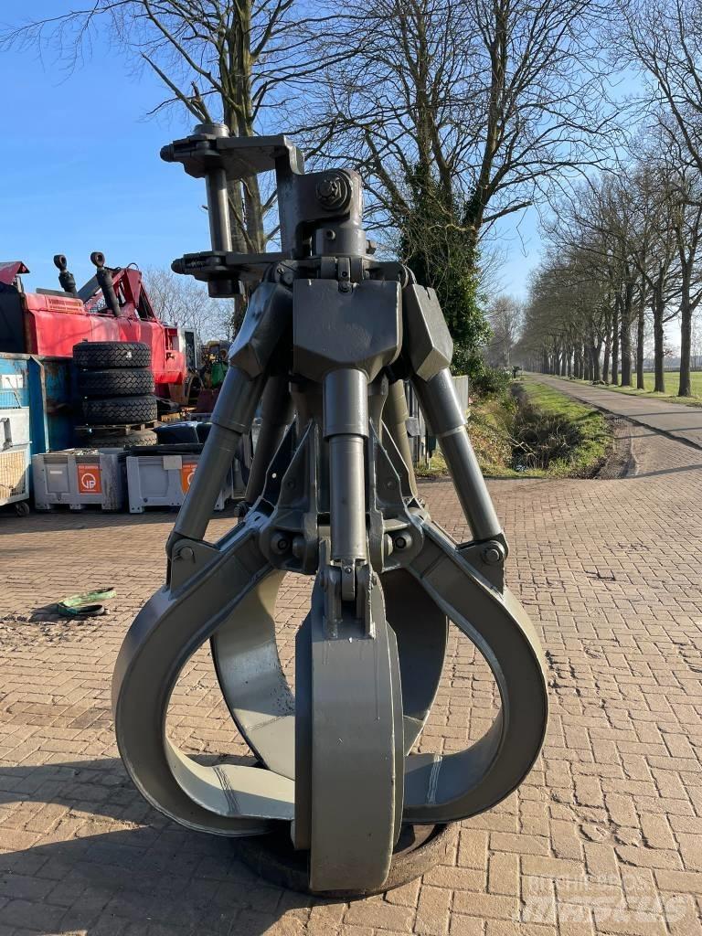 Fuchs HDMS 800 Pelle à déchets