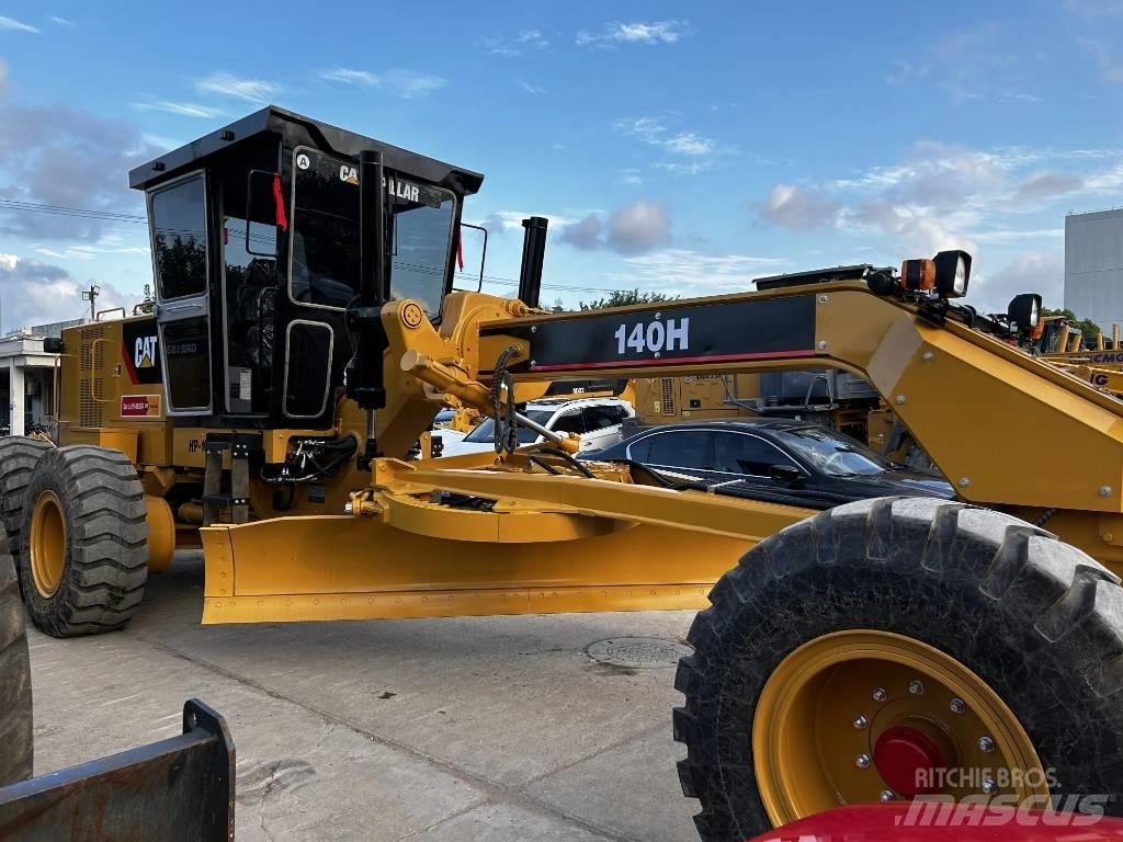 CAT 140 H Niveleuse