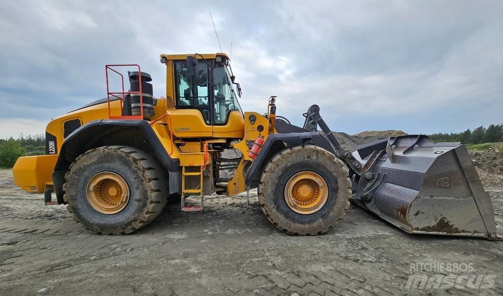 Volvo L 220 H Chargeuse sur pneus