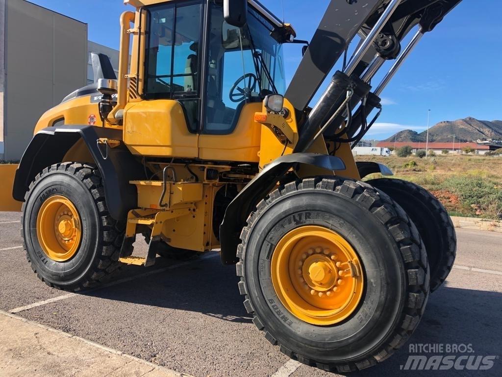 Volvo L90H Chargeuse sur pneus