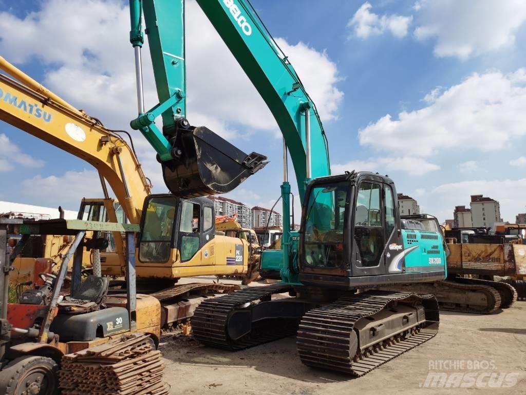 Kobelco SK 200 Pelle sur chenilles