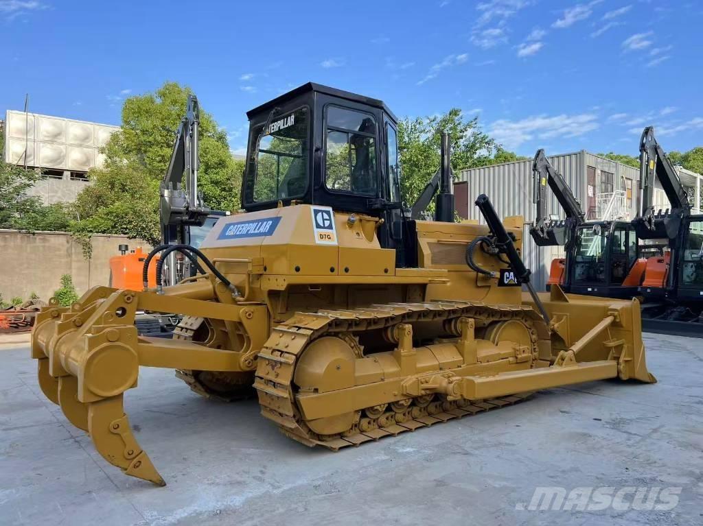 CAT D 7 G Bouteurs sur chenilles