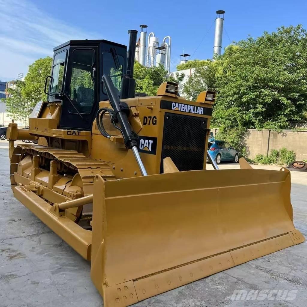 CAT D 7 G Bouteurs sur chenilles