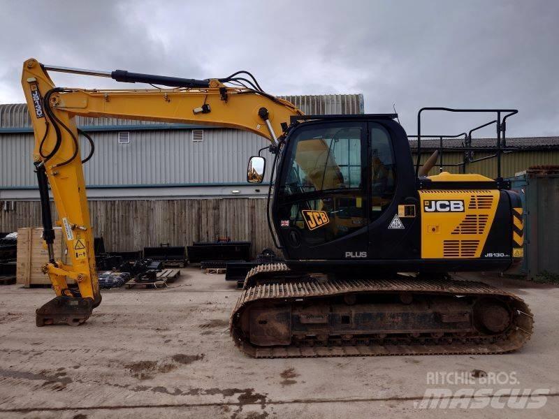JCB JS 130 LC Pelle sur chenilles