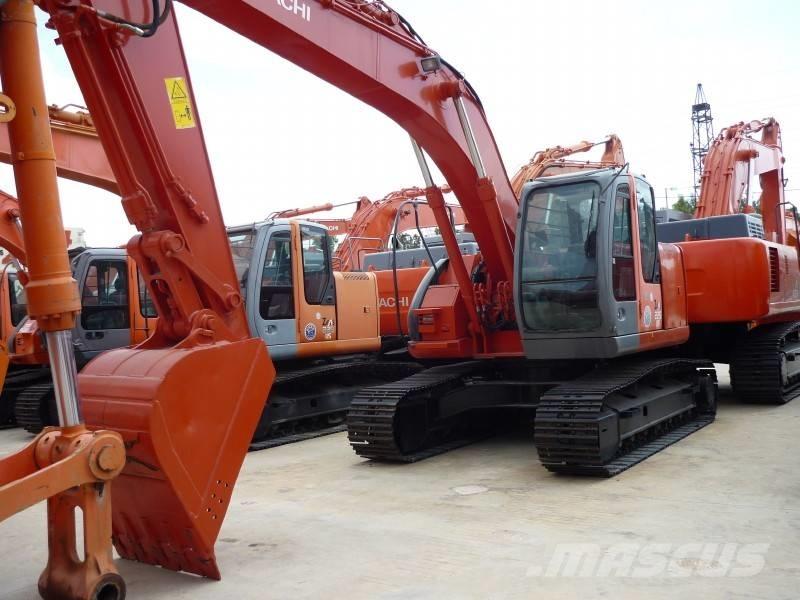 Hitachi ZX 225 US Pelle sur chenilles