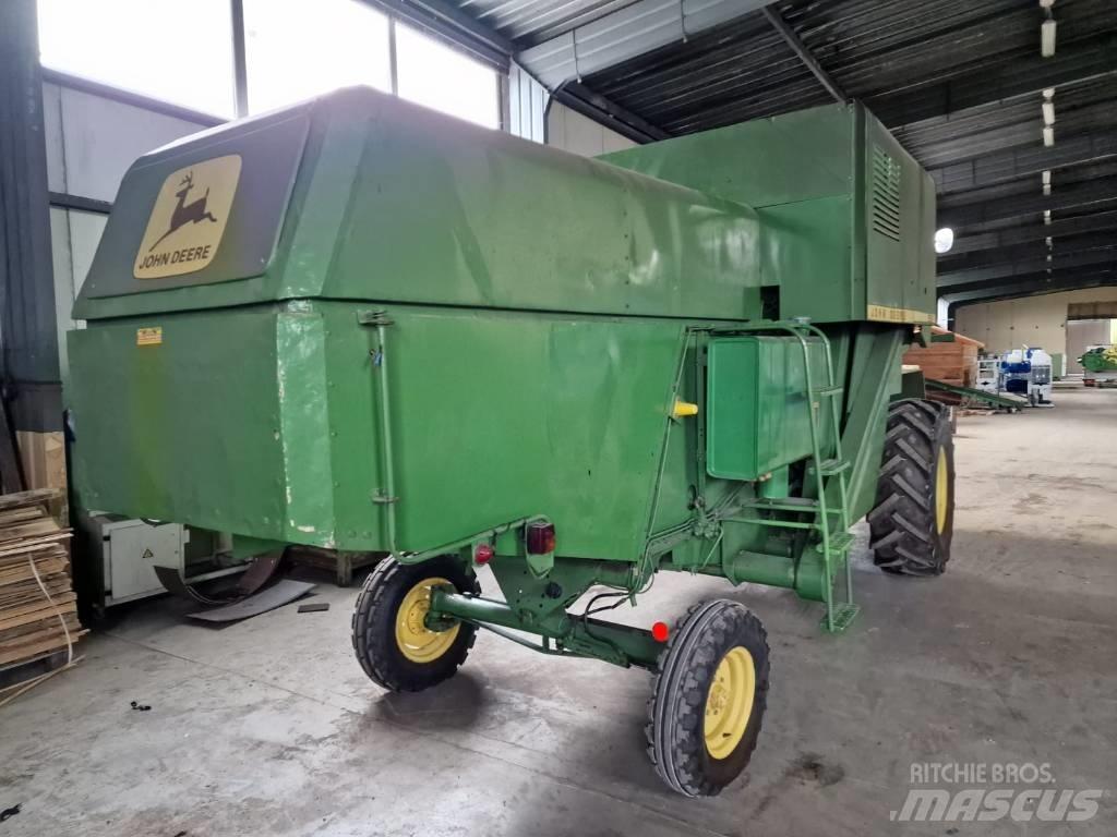 John Deere 952 Moissonneuse batteuse