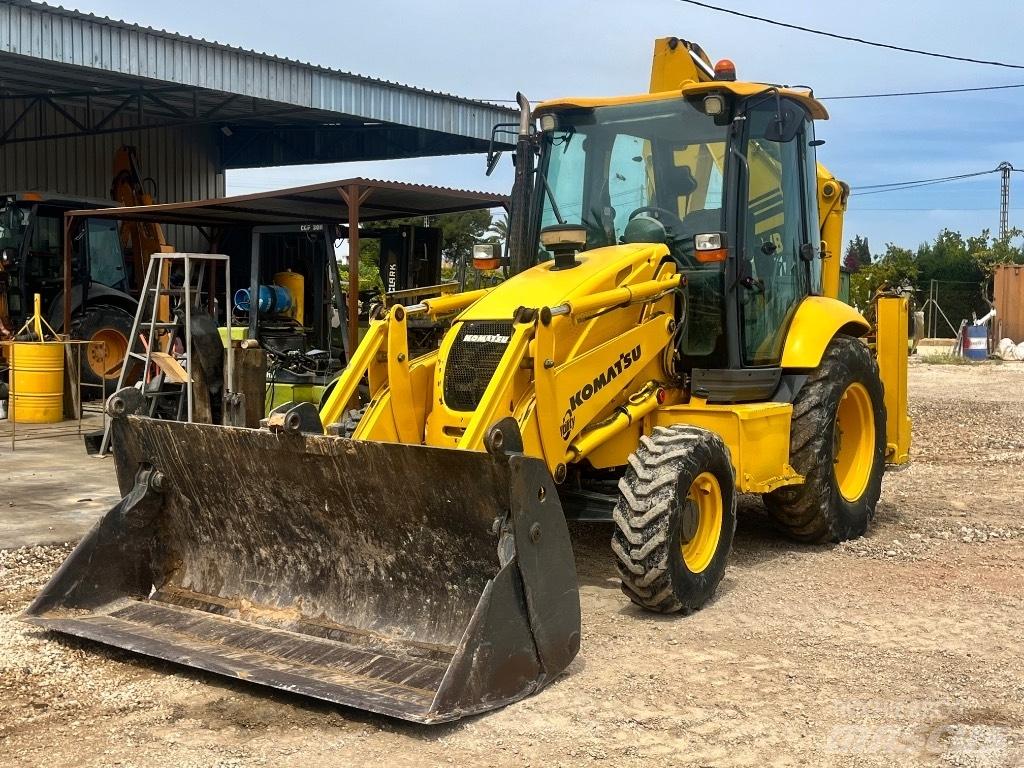 Komatsu WB 97 R-5 Tractopelle
