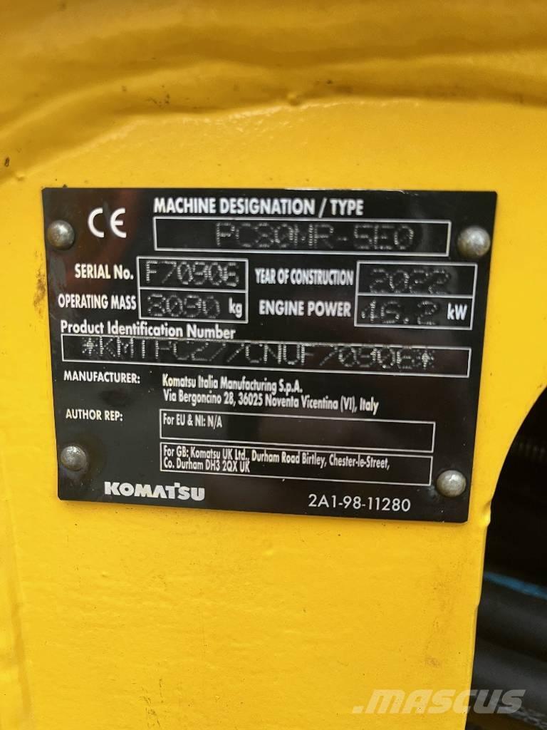 Komatsu PC80MR-5E0 Mini pelle 7t-12t