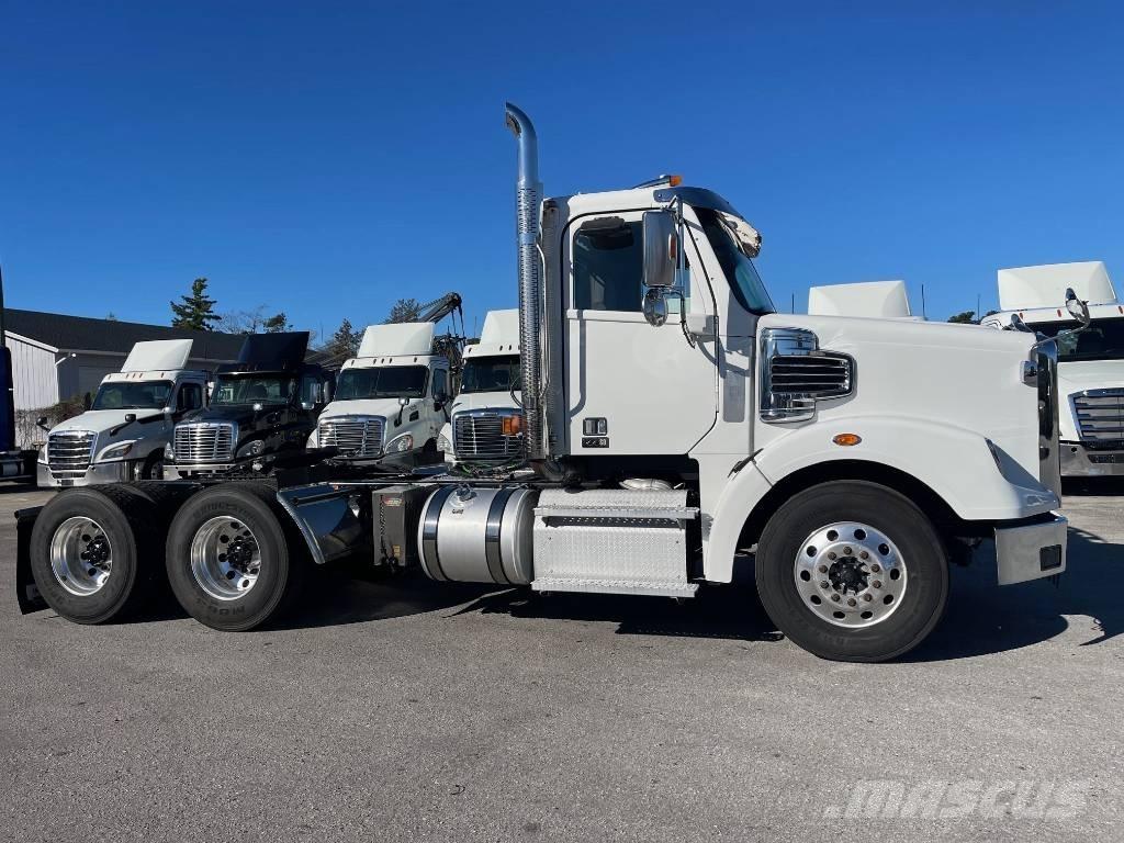 Freightliner 122 SD Tracteur routier