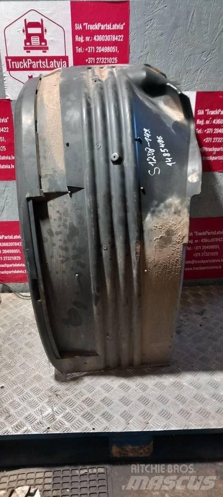 Scania 94 D.  1485486 Cabines