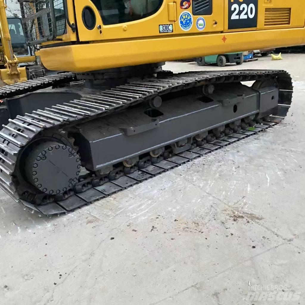 Komatsu PC 220 Pelle sur chenilles