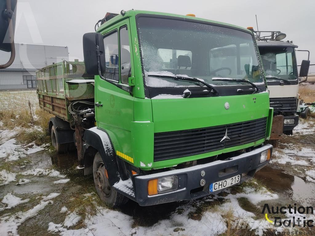 Mercedes-Benz 814 Camion benne
