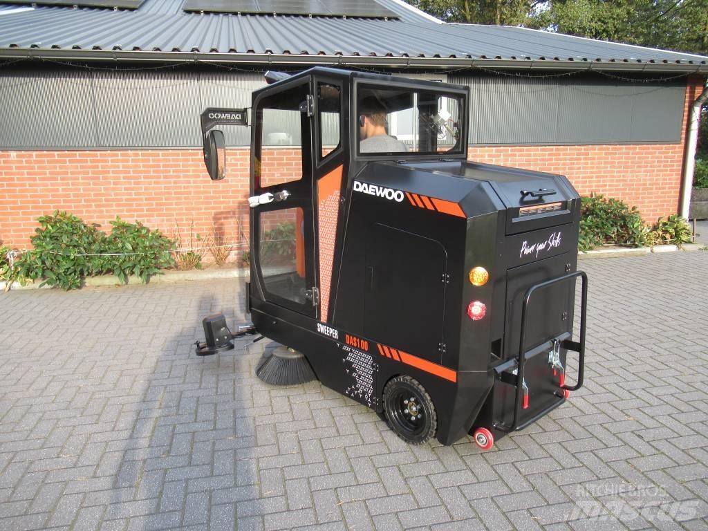 Daewoo das 100 Balayeuse / Autolaveuse