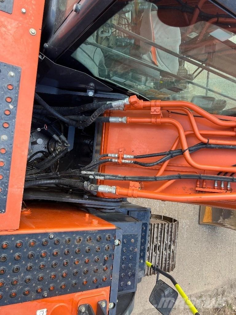 Hitachi zx210-6 Pelle sur chenilles